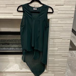Green long sleeveless size small. This is a custom made piece by a seamstress.